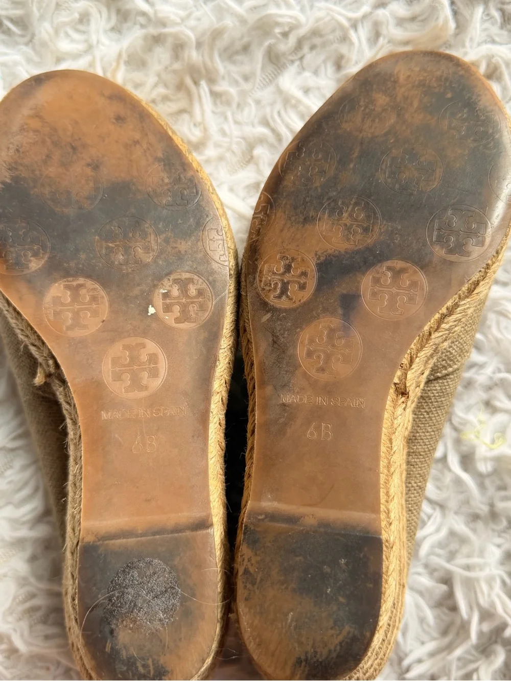 Tory Burch tan gold